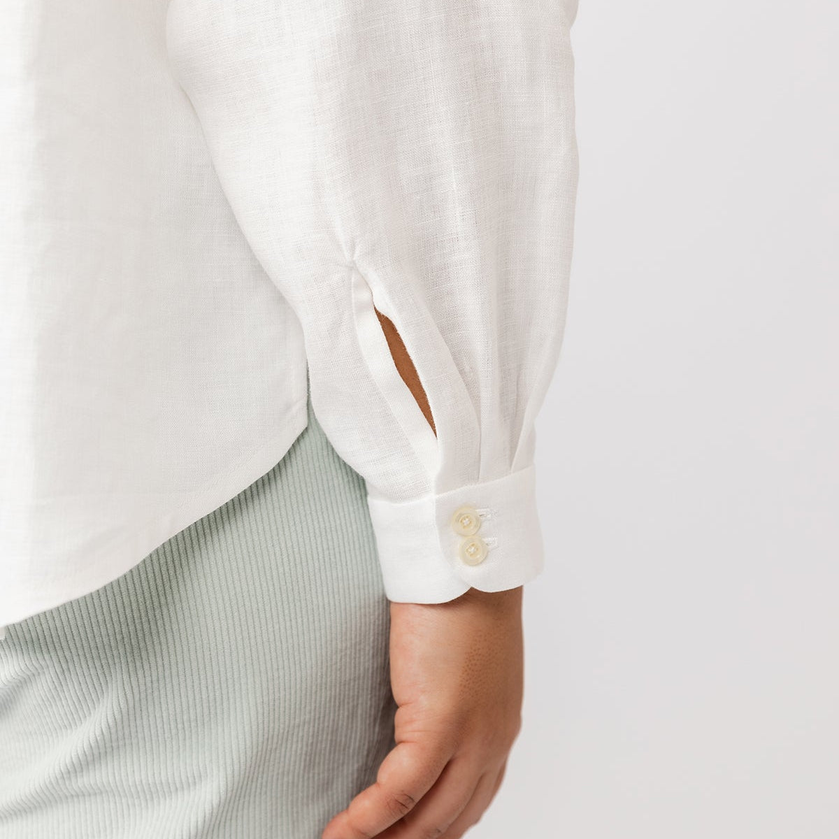 Sleeves with cuffs sewing pattern