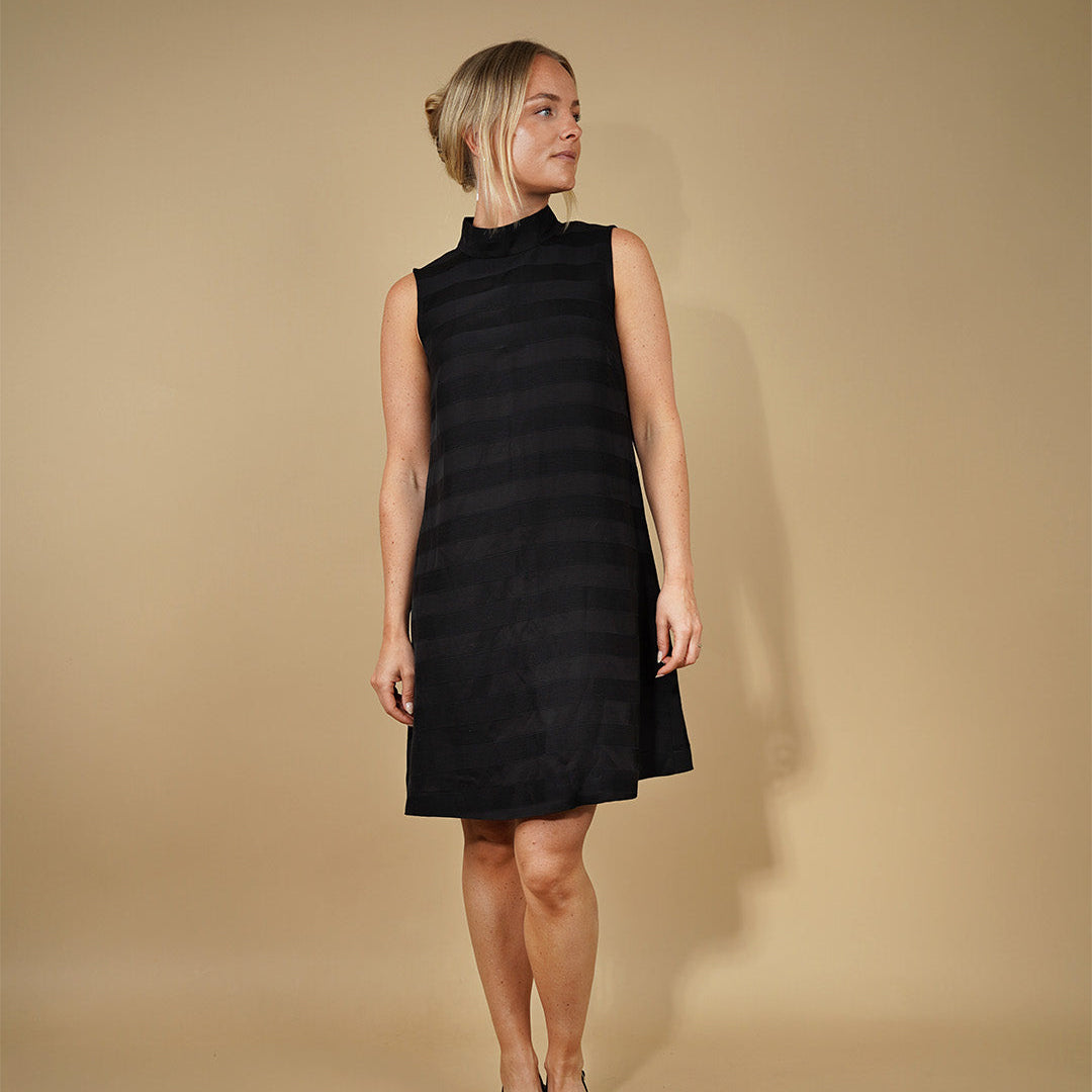 June dress sewing pattern