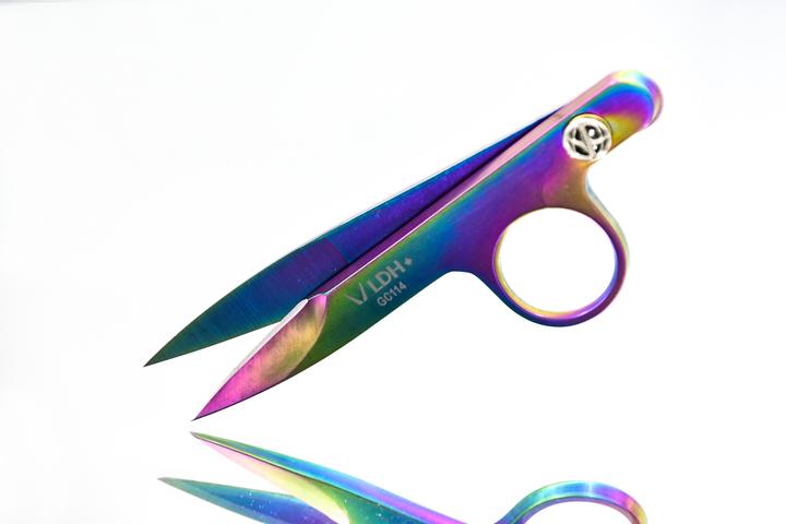 Iridescent thread snips, Prism LDH.