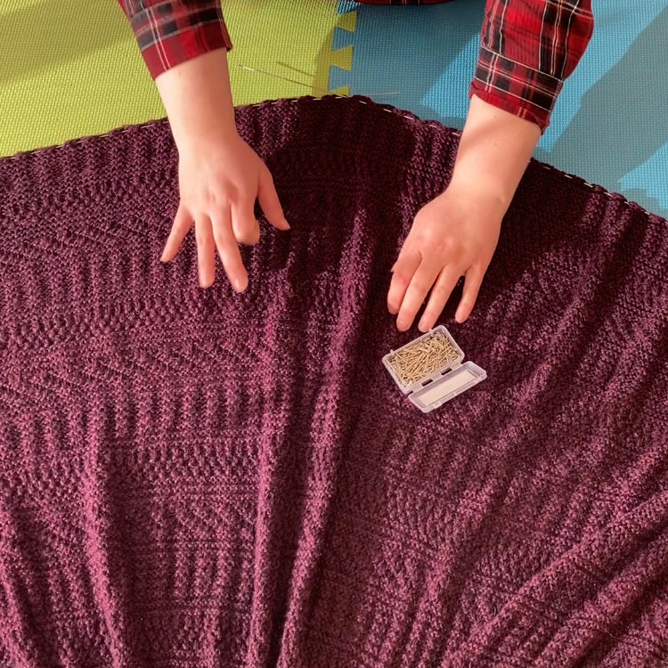 Blocking Your Knits : Demo